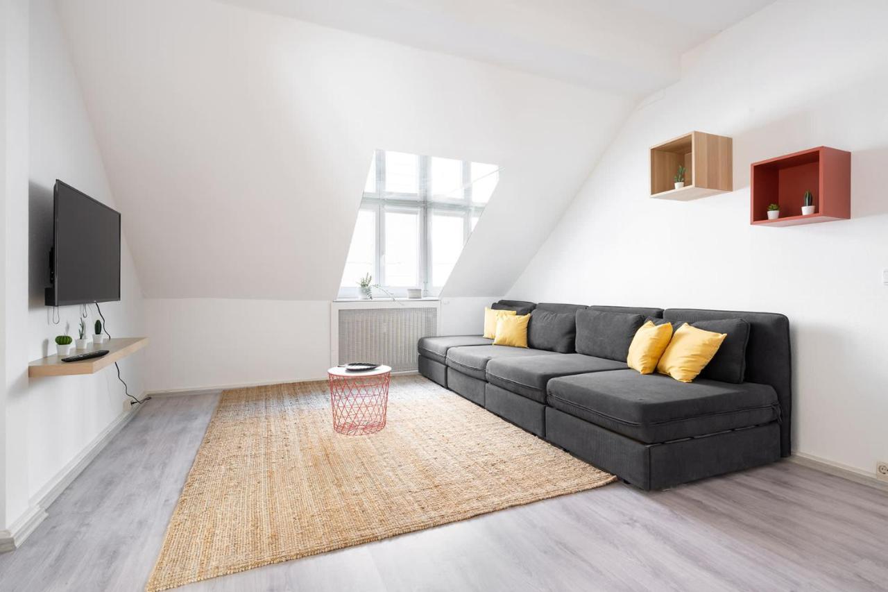 2 Bedroom Top Floor Apartment Direct On Marienplatz München Eksteriør bilde