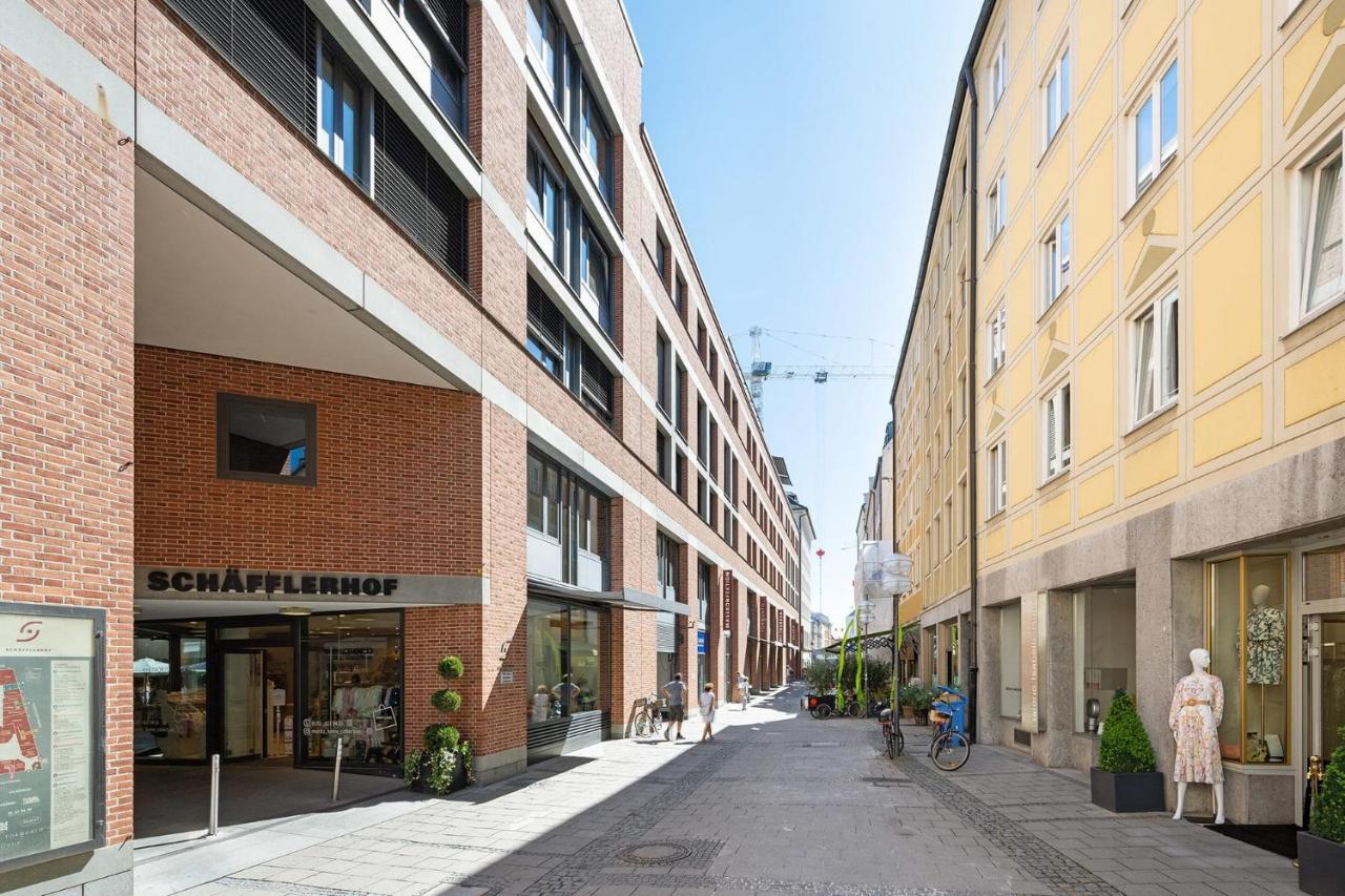 2 Bedroom Top Floor Apartment Direct On Marienplatz München Eksteriør bilde